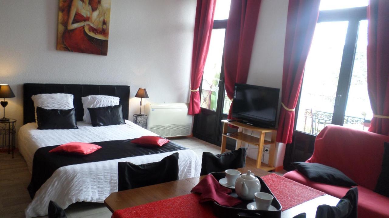 Appart'Hotel Les Tilleuls Saint-Macaire Eksteriør bilde