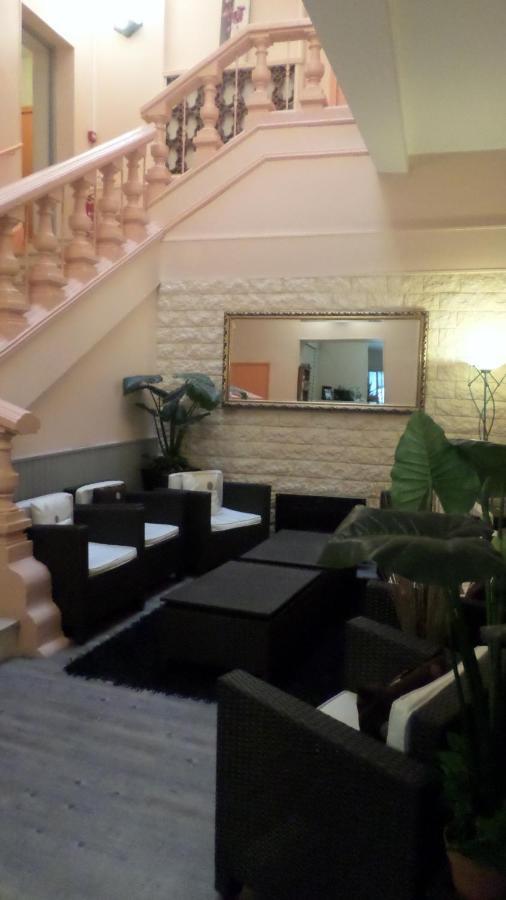 Appart'Hotel Les Tilleuls Saint-Macaire Eksteriør bilde