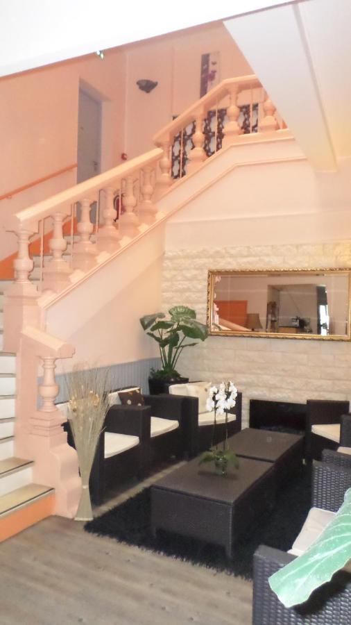 Appart'Hotel Les Tilleuls Saint-Macaire Eksteriør bilde